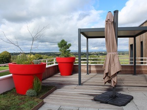 Terrasse (pour les jours où il y a du soleil)
